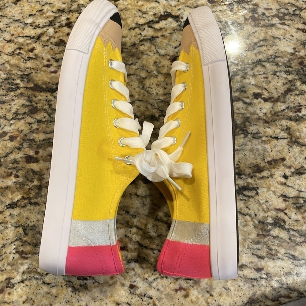 Pencil✏️Tennis shoes 💛💗Canvas Sneakers✏️ - Picture 12 of 16
